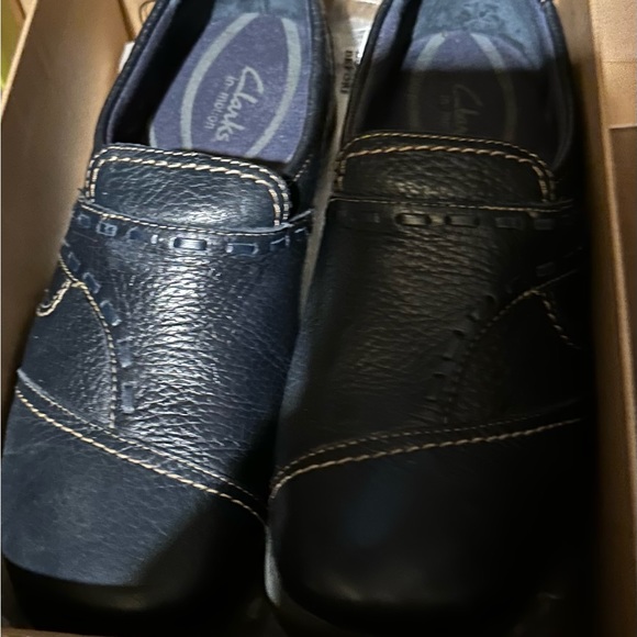 Clarks in motion dark blue slide on shoes - Picture 5 of 5